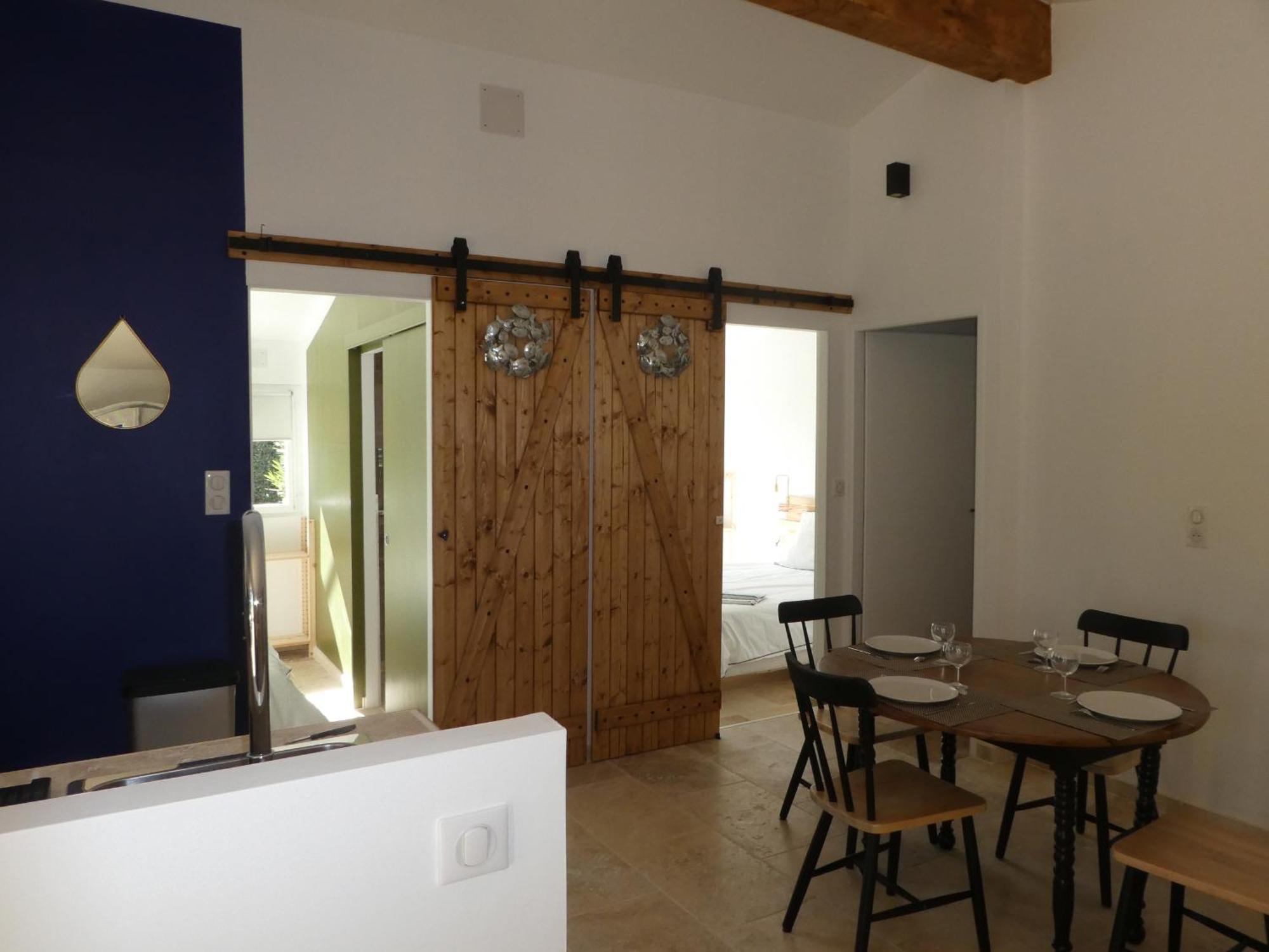 L'Auguste Maison D'Hotes Valensole Bagian luar foto